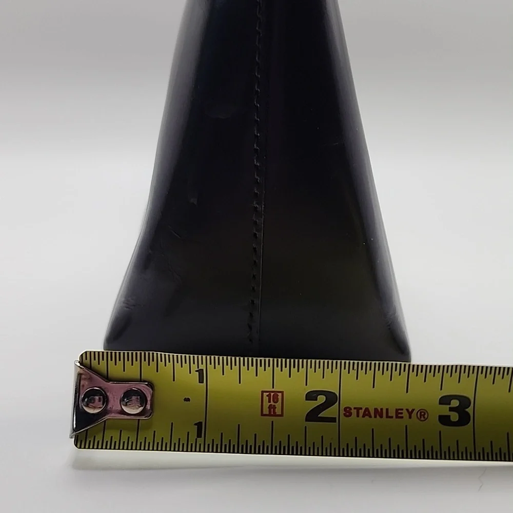 Gucci Black Leather‎ Toiletry Bag - Picture 10 of 15